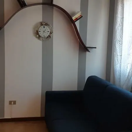 Casa Vacanze Virgilio アパート ペスキエーラ・デル・ガルダ